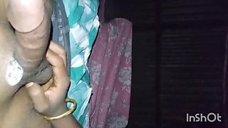 Indian Amateur Girl Close-Up Blowjob Cum in Mouth Swallow Desi Village