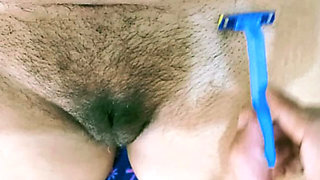 Hot girl shaves her pussy with her boyfriend s help