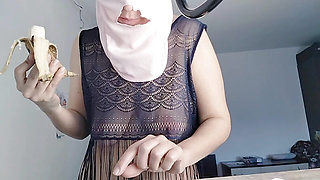 Watching a hairy MILF, hairy pussy, big tits, big ass. Hot latina with big ass, hairy pussy, big tits, big ass. Horny MILF