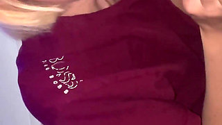 Girlfriend Giving Me a Blowjob at Home