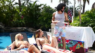 Chanel Brooks & Mila Monet share a big sausage to celebrate the 4th of July