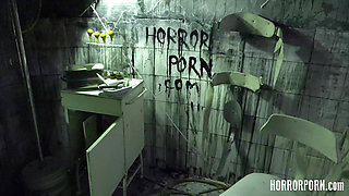 HORROR PORN: Female Spider