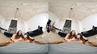 Jadilica Kneels And Sucks While Vivien Doll Finally Joins In - TmwVRnet