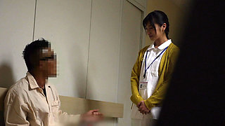 A025B09 If a patient confesses to a married nurse with the highest level of facial deviation...