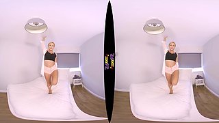 Bedroom Treat featuring Louise P - ZexyVR