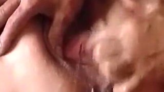 MILF Enjoys Sguirt