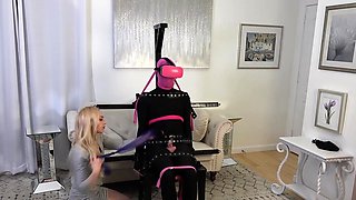 Amateur blonde girlfriend homemade blowjob and handjob