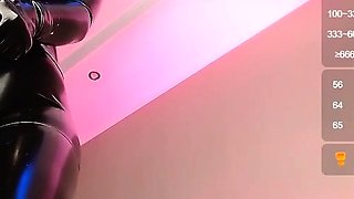 Solo girls masturbate until orgasm for
