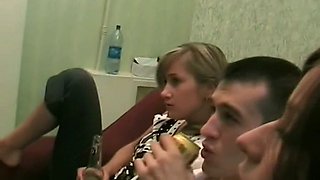 Drunk and horny students gonna have group fuck in the dorm