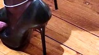 Her Louboutins Made Me Cum Until The Last Drop – Shoejob