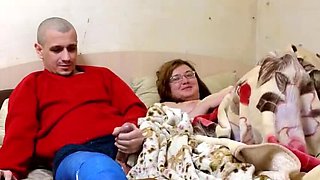 Stepbrother Fucks Stepsister in Cast - Hot Homemade Taboo