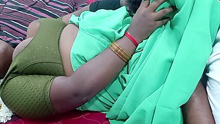 Wifey in a green saree Veni gives an unforgettable cooch licking session that ends in bliss