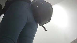 Amateur close up ass toying