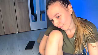 Cumming in the public gym