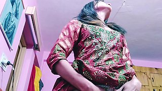 Hot Chick Enjoys Licking His Big Cock and Ass