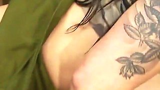 Daisy Rock takes pleasure with a double penetration