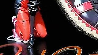 Busty Bexx Gets the Diggz Out Treatment