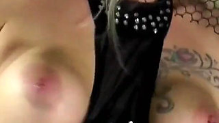 Cute big ass blonde chick sprayed in her mouth