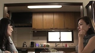 Sexy Amateur Preggo Girl in Webcam Free Big Boobs Porn Video