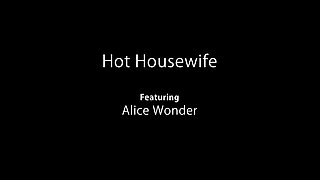 Horn-mad bitch Alice Wonder turns boring lonely day into good masturbation