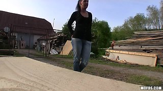 Awesome chick gets paid and assfucked outside