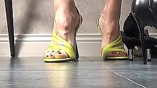 Trying on Sandals on Fetish Feet