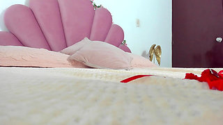 Girl with Colored Hair Masturbates Very Hot on Camera P4