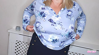 Aunt lets you look up her skirt just this once - Cheating Mature Amateur BBW Slut Mom Aunt