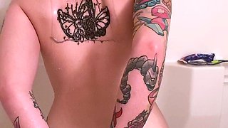 Brunette Solo Webcam Masturbation