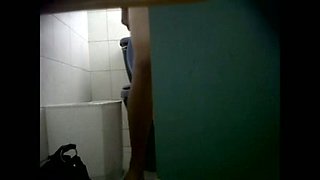 Nice compilation of my wife and her mom taking a piss in toilet