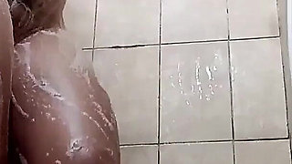 Bathing with Morena Simoes, Getting Better Every Day