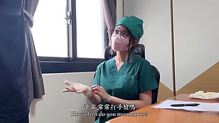 The Nurse Lady Is Inserted Into the Vagina and Anal Sex by the Patient and Cums Out of the Vagina, and the Blowjob Eats the Seme