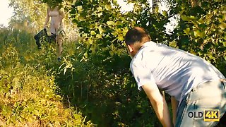 Old4k. thin has xxx with old fellow who ejaculates on glasses outdoors