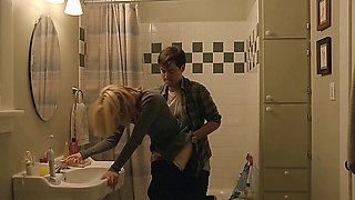 Softcore fuck in the bathroom