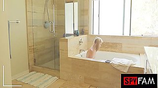 Stepbro Caught Stroking His Cock To Stepsis Washing Her Pussy 18 Min