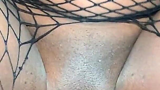 Sexy Ebony Amateur Plays the Role of the Prostitute Just to Seduce Her Boyfriend During the Night