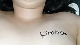 Horny lets me into her pussy 🥵