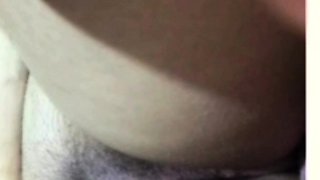 Sexxxxy Indian Aunty cums