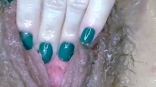 Lunaxscorpia Stretches Her Hairy Fat Pussy with Rainbow Fantasy Dildo & Fists Hard, Creams All Over