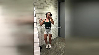 18yo Gym Pussy Explodes with Cum Leak