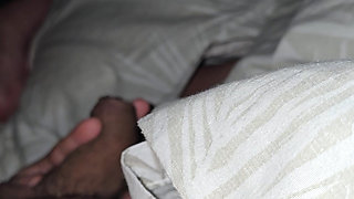 Step mom Was Caught naked by Her Seductive step son and handjob his dick