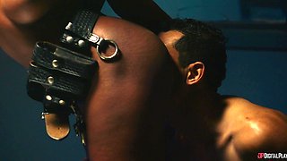 Alex Jones' Sultry Ebony Encounter Sparks Dirty Creampie Passion