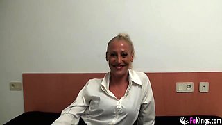 Horny secretary likes to be assfucked by twinks