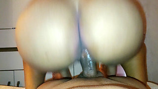 After giving a sucking she sat down driving me crazy