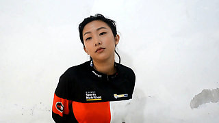 Sport girl solo masturbate