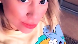 home made amateur blonde Masturbating