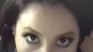 Quick Blowjob in the Parking Lot with a Tinder Girl