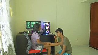 Cute Desi Indian Beautiful Step Sister Gets Fk.ed with Boyfriend