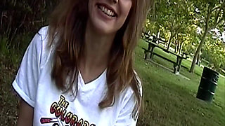 Amateur Handjob in the Park