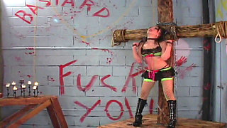 Crazy babe gets fucked hard in the dungeon